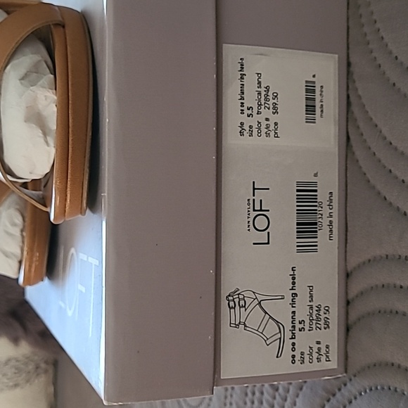 Sandles - Picture 3 of 5